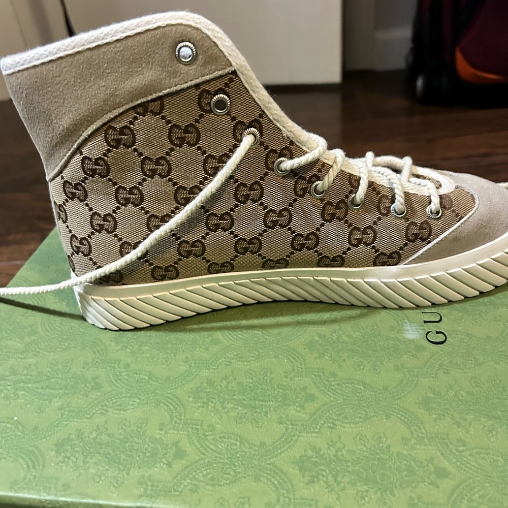 Gucci Beige and Brown High-Top Sneakers - Picture 5 of 7